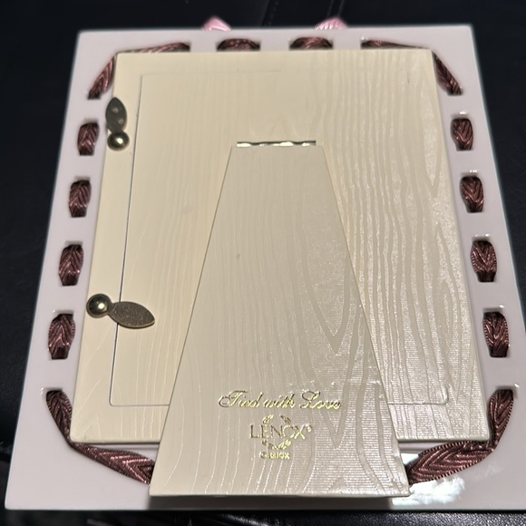 Picture frame - Picture 2 of 2